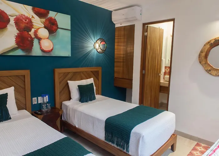Hotel Collection O Latino Boutique Tulum 3*