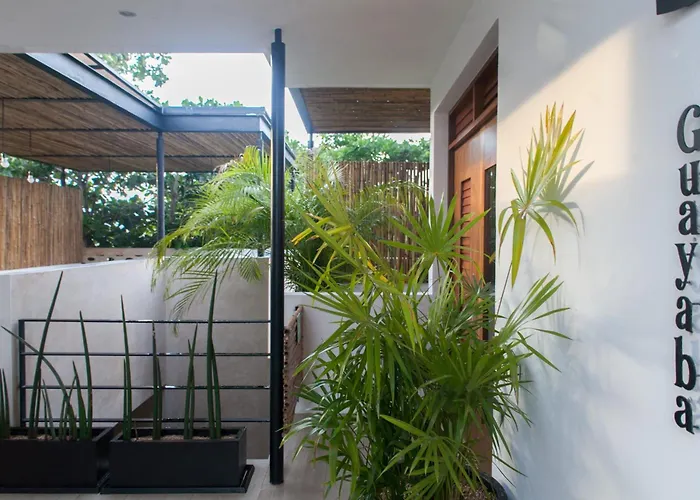Hotel Collection O Latino Boutique