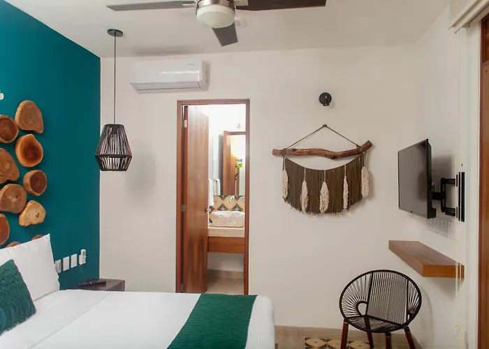 Hotel Collection O Latino Boutique